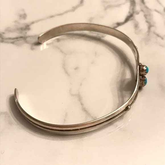 Vintage Turquoise Sterling Cuff Bracelet - Picture 2 of 9